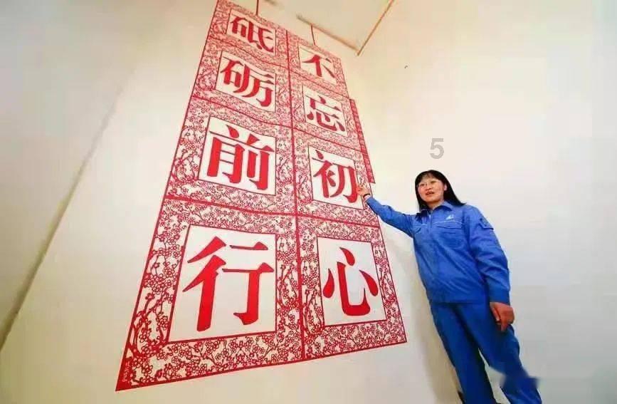 卫生间浅灰瓷砖搭配什么颜色的墙比较好？大家有好的建议吗？游戏画面